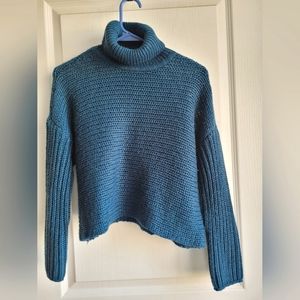 Noisy May Vera 3/4 high neck cropped sweater